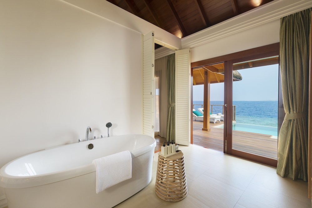 Water Villa with Pool photo 4
